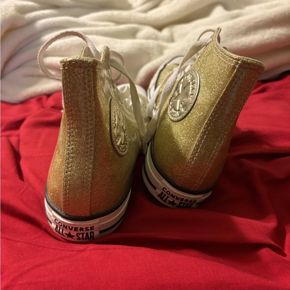 CONVERSE, SIZE 8 - Picture 2 of 3